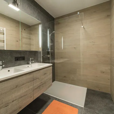 Apartment Havenzicht With Parking By Interhome *