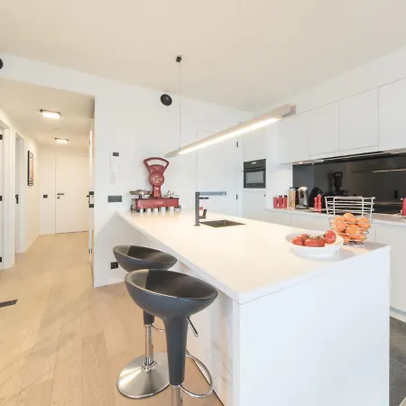 Havenzicht With Parking By Interhome Апартаменты Остенде